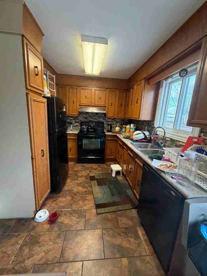 452 Paddington Rd #1 - Photo 3 of 11