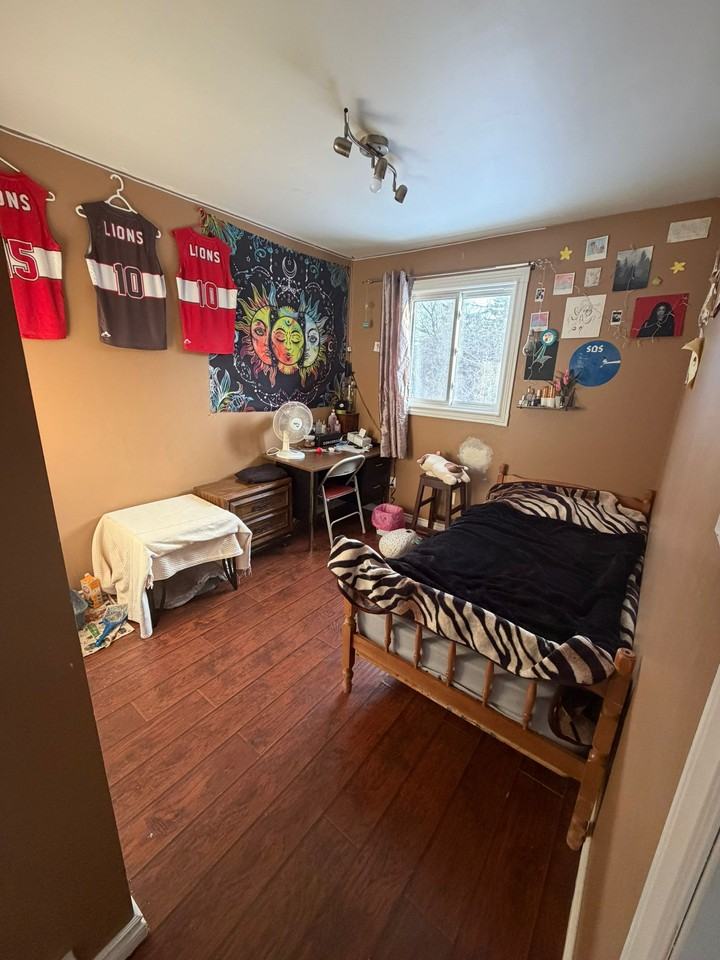 452 Paddington Rd #1 - Photo 4 of 11