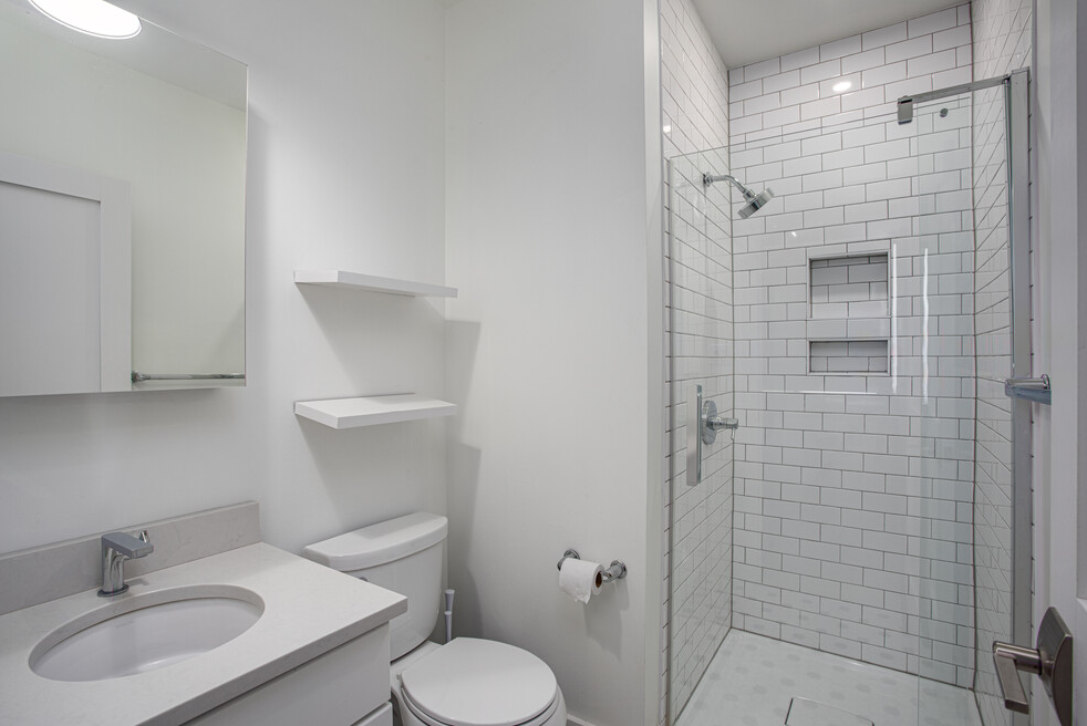 E Street Expy #201-1 - Photo 7 of 21