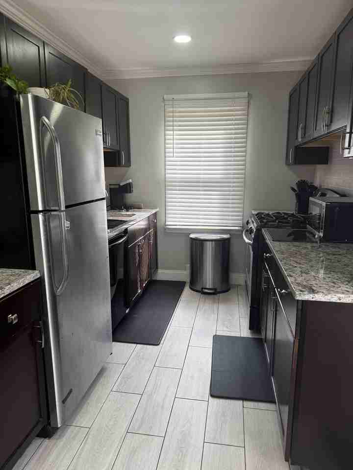 3012 Grayson St #1 - Photo 3 of 9