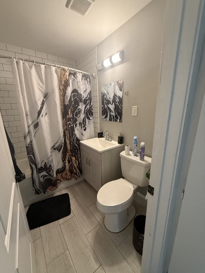 3012 Grayson St #1 - Photo 5 of 9