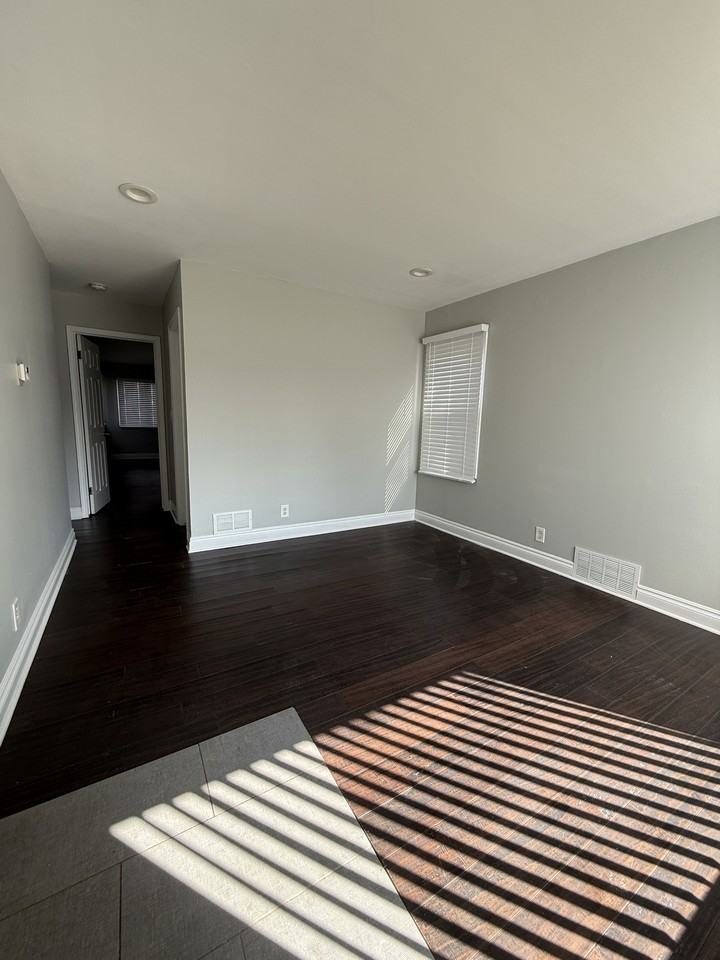 1473 E Harry Ave #1 - Photo 2 of 6