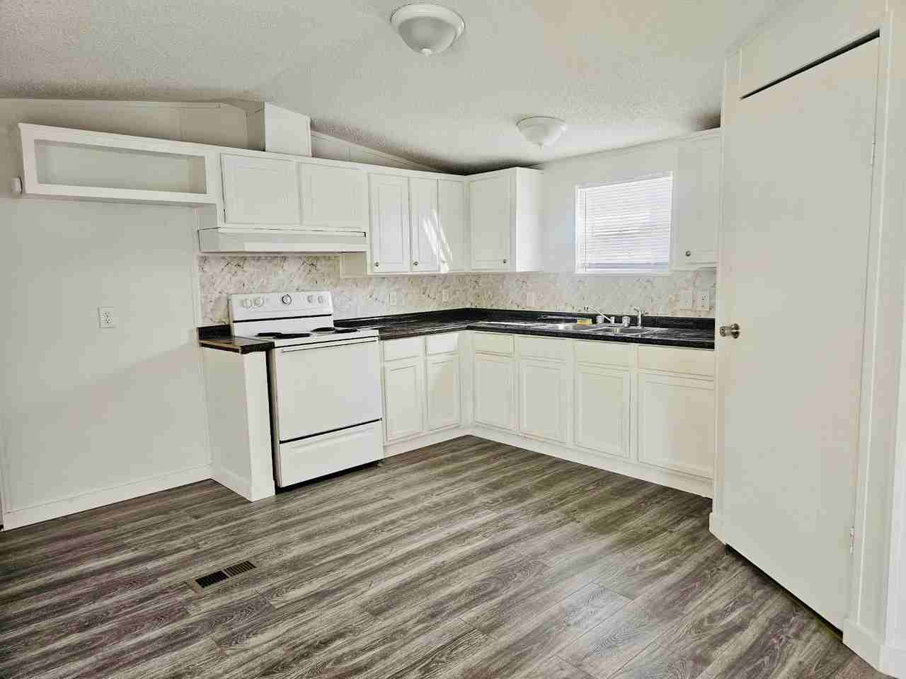 3913 Carlyss Dr #1 - Photo 2 of 24