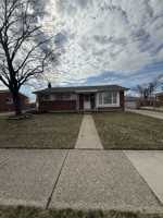 featured image of 3746 Jarvis Ave #1