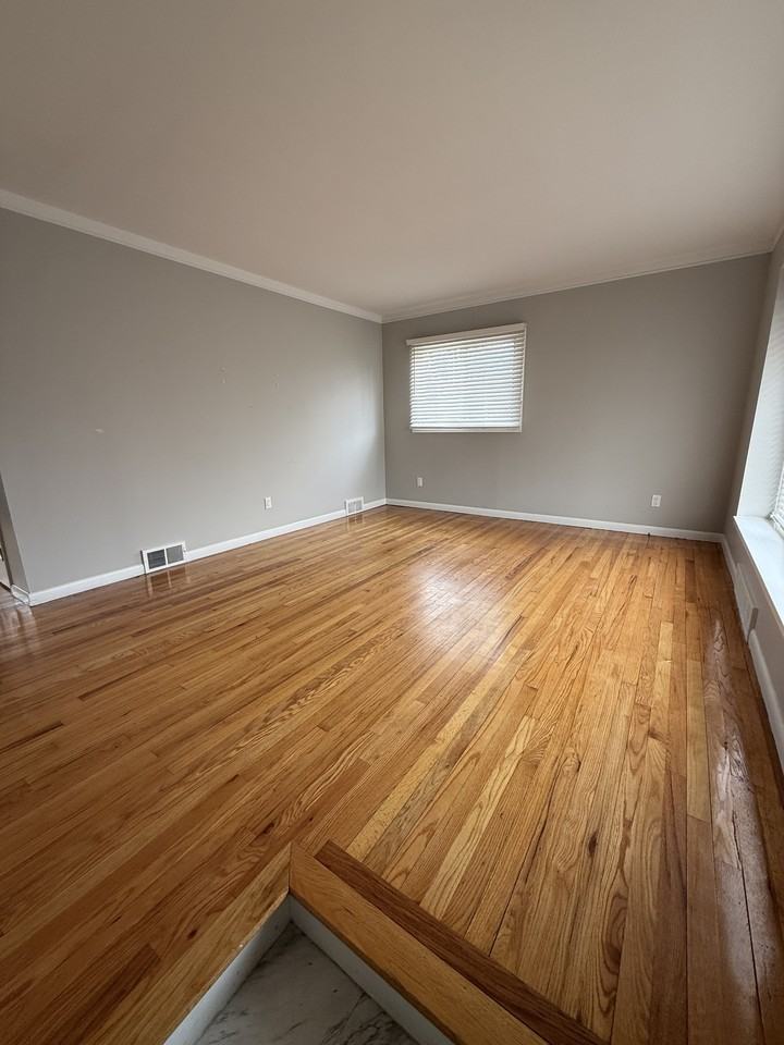 3746 Jarvis Ave #1 - Photo 6 of 8