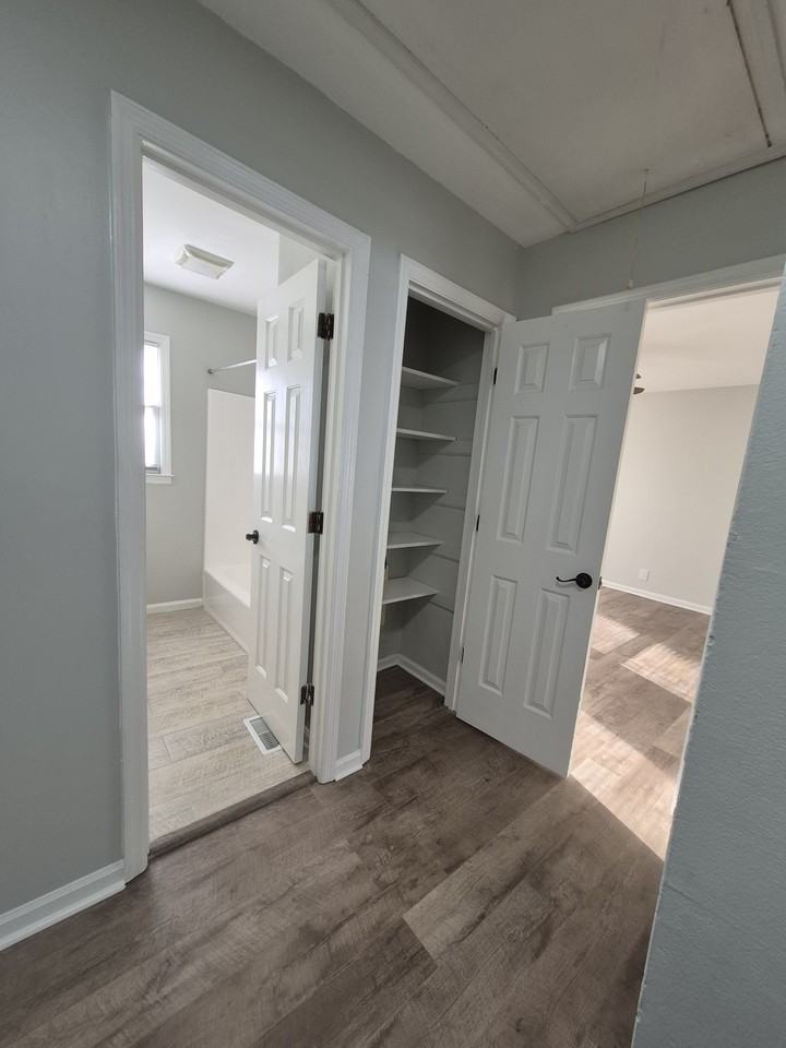 185 Springdale Ct #1 - Photo 7 of 11