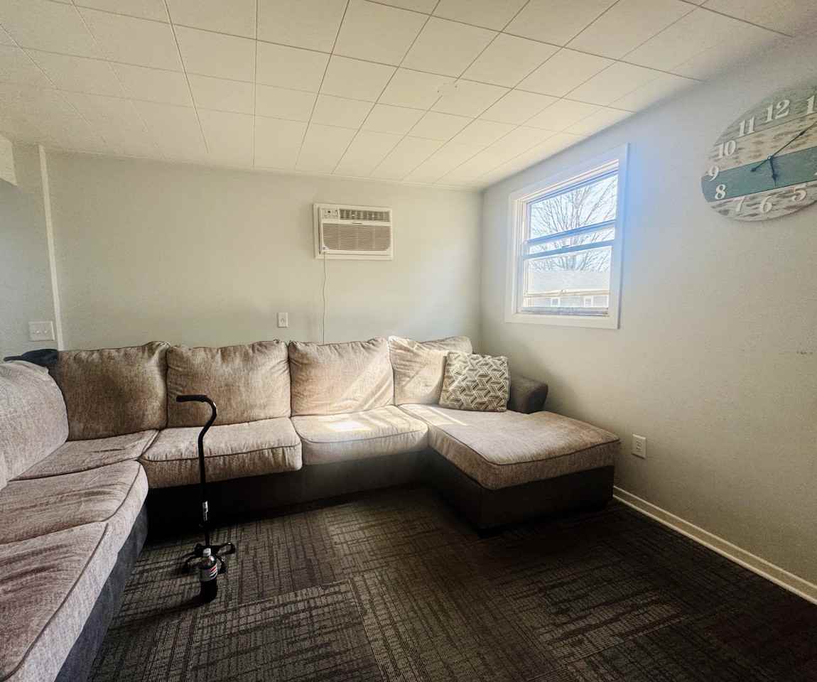 8217 Clinton St #B - Photo 3 of 3