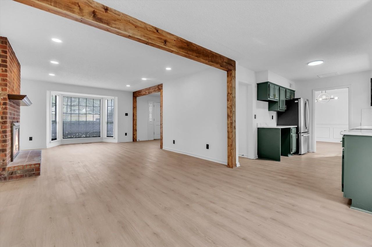 2999 Woffington Ln #1 - Photo 4 of 8