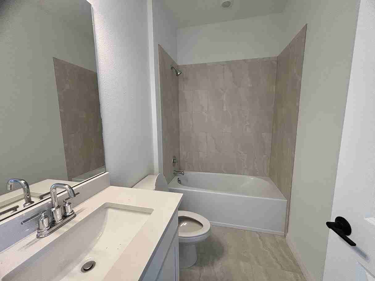 9323 Sw Lorenzo Way #1 - Photo 4 of 21