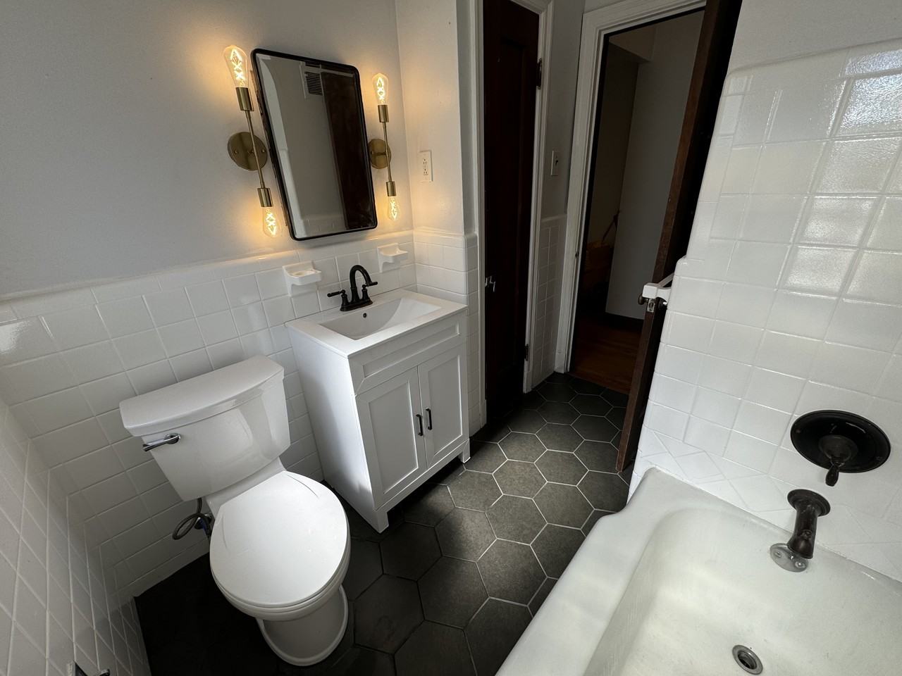 8828 Riverview Blvd Apt 2s #2S - Photo 7 of 18