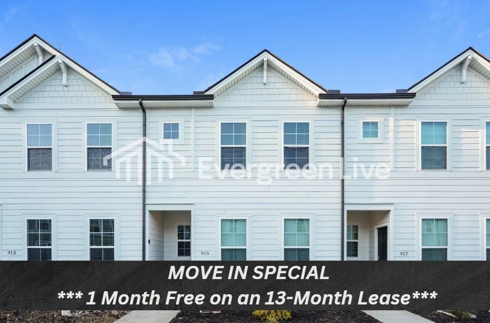 915 Hamilton Crossing Sq