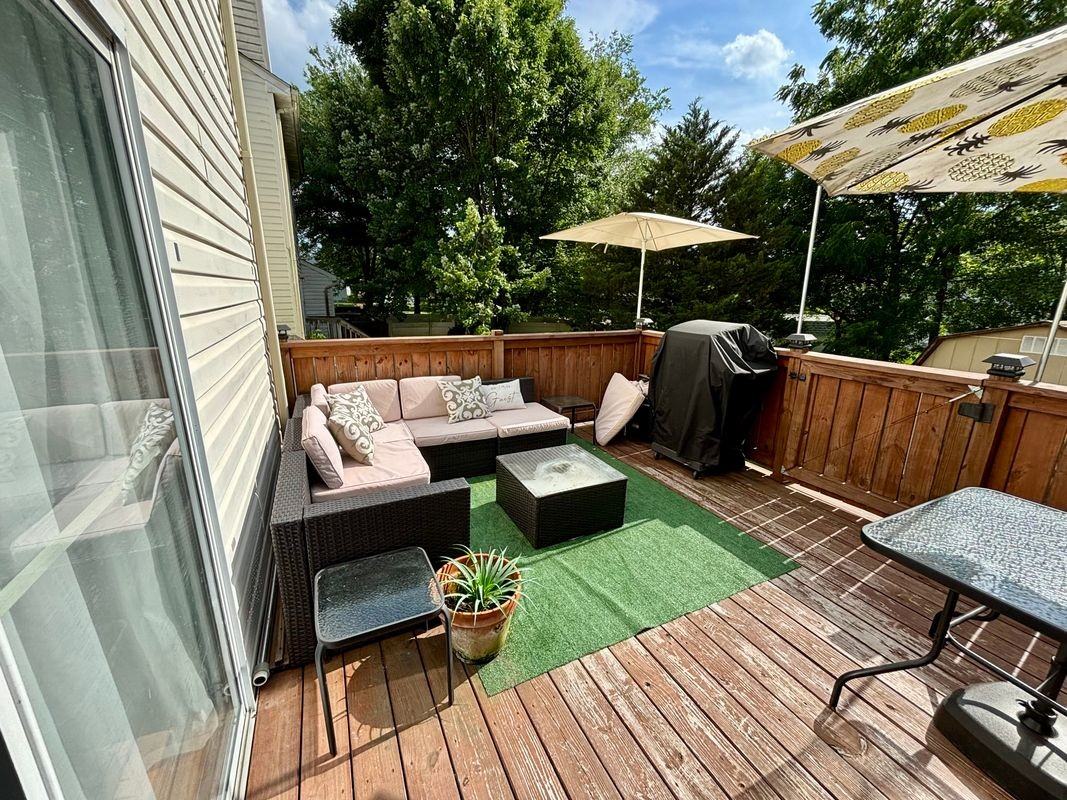 12 Wanda Ct - Photo 4 of 4