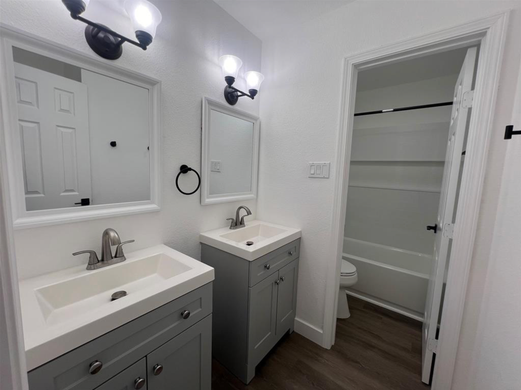 450 Shady Bluff Dr - Photo 5 of 20