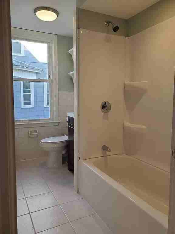 118 Wentworth Ave ##2 - Photo 6 of 9