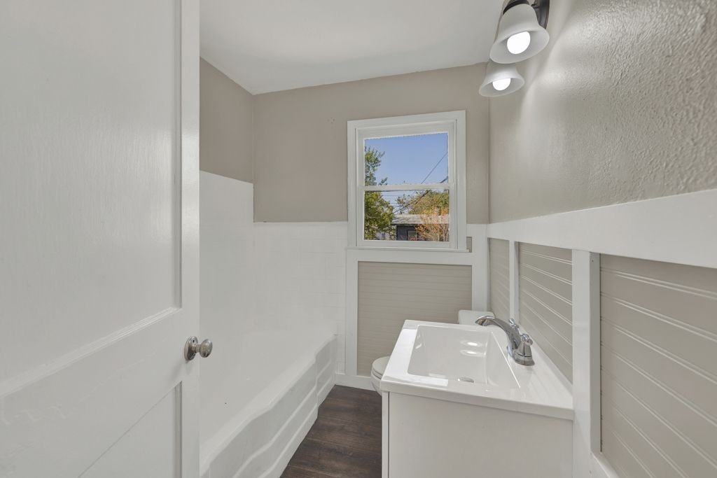 511 Wright Ave - Photo 6 of 23