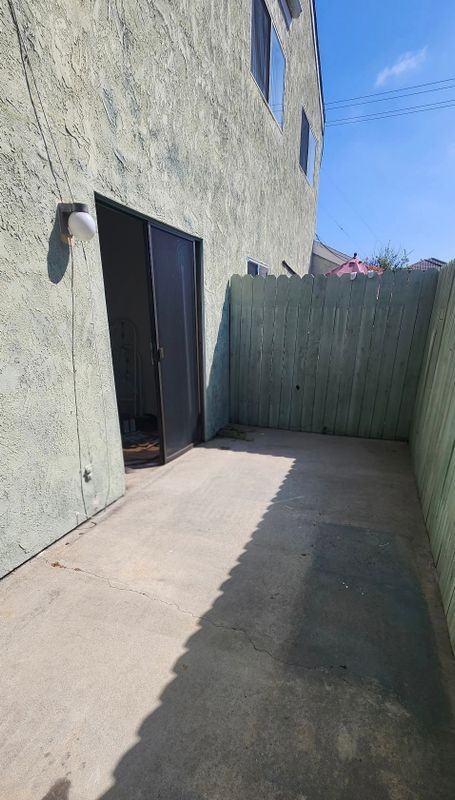 2017 Huntington St - Photo 3 of 12