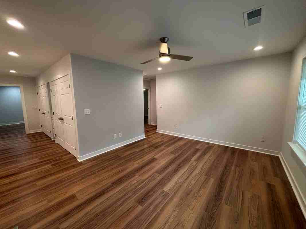 1389 Lanvale Dr Sw - Photo 3 of 16