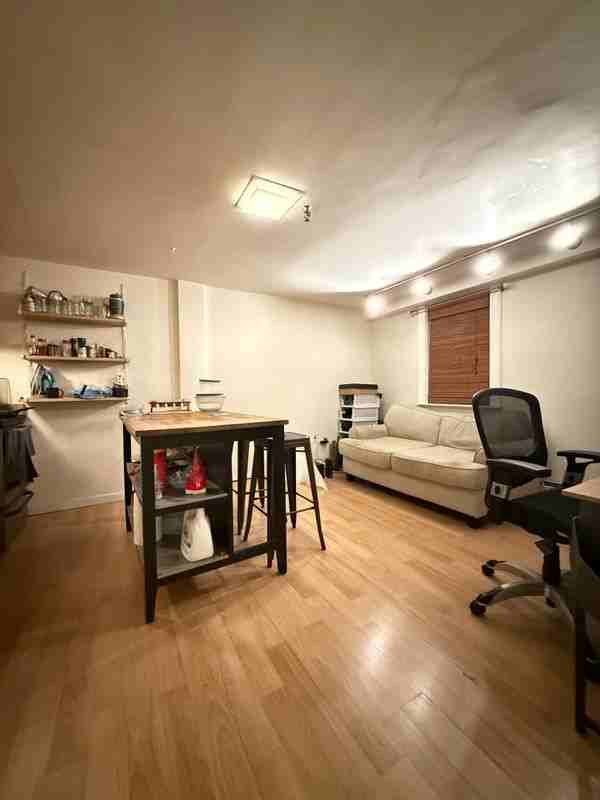 259 Beacon St ##2 - Photo 4 of 14