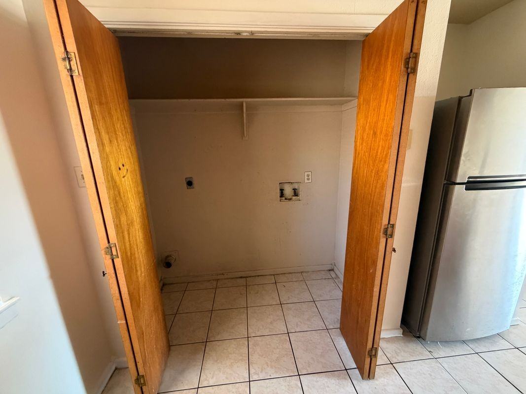 2601 Springfield Ave ##4 - Photo 5 of 14