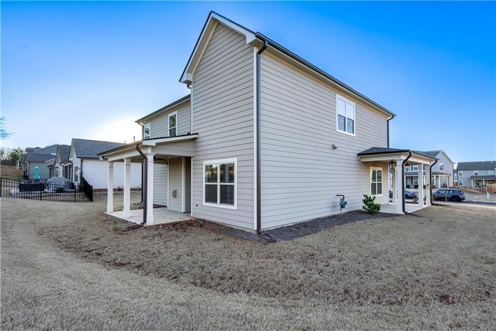 1647 Jasper Dr - Photo 7 of 16