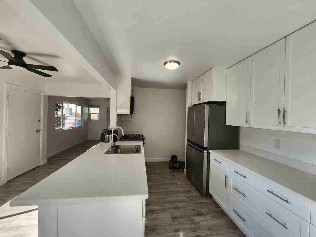 2910 Lincoln Park Ave - Photo 3 of 42