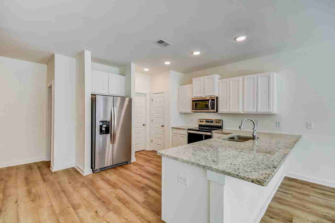 8 Deer Creek Dr - Photo 7 of 15