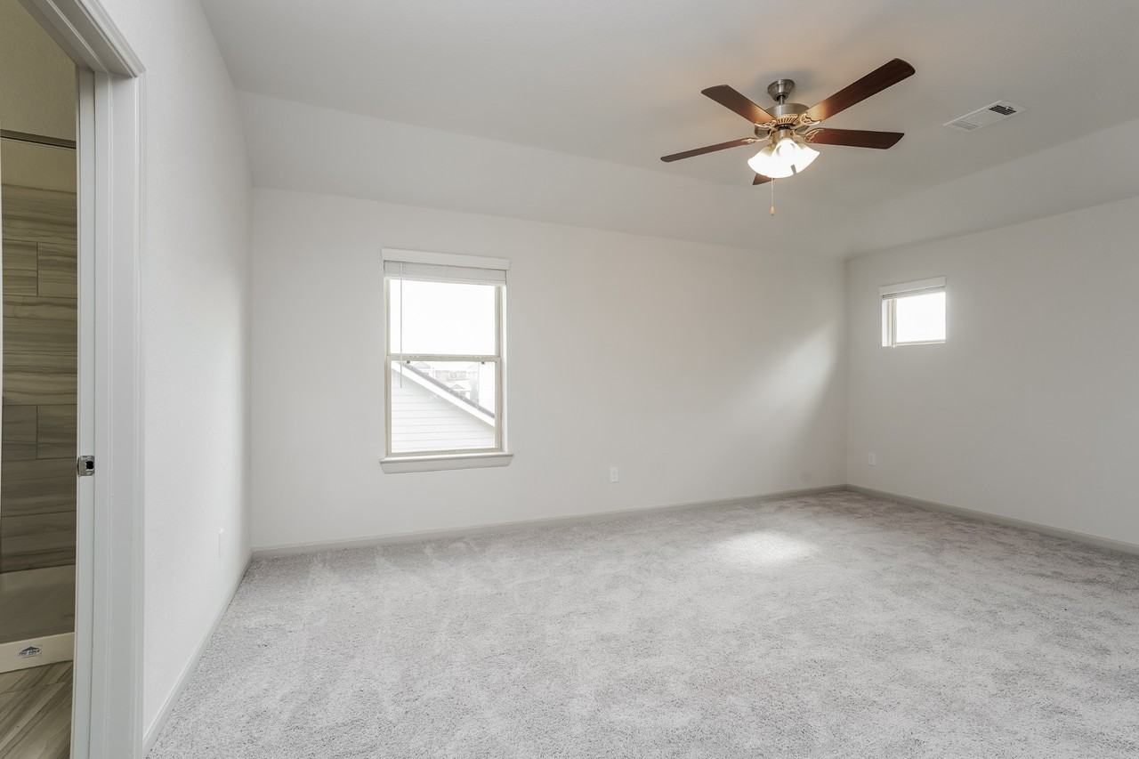 7918 7918 Cypress Country Dr - Photo 7 of 23