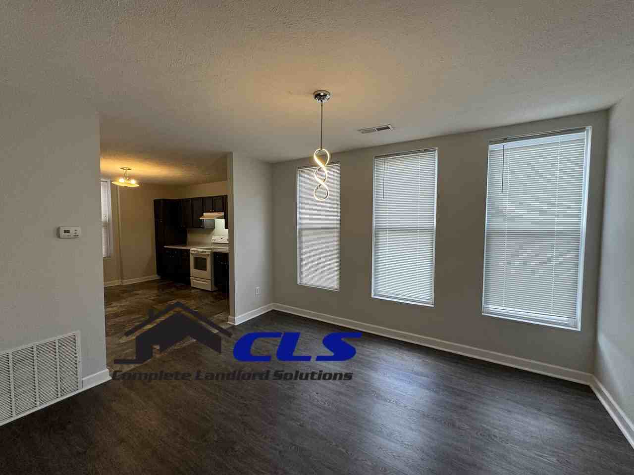 1400 Wabash Ave - Photo 3 of 15