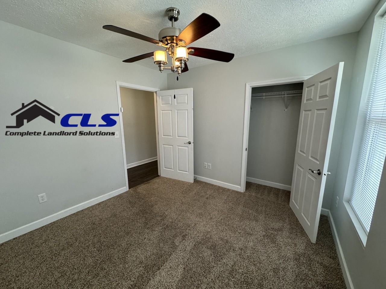 1400 Wabash Ave - Photo 2 of 15