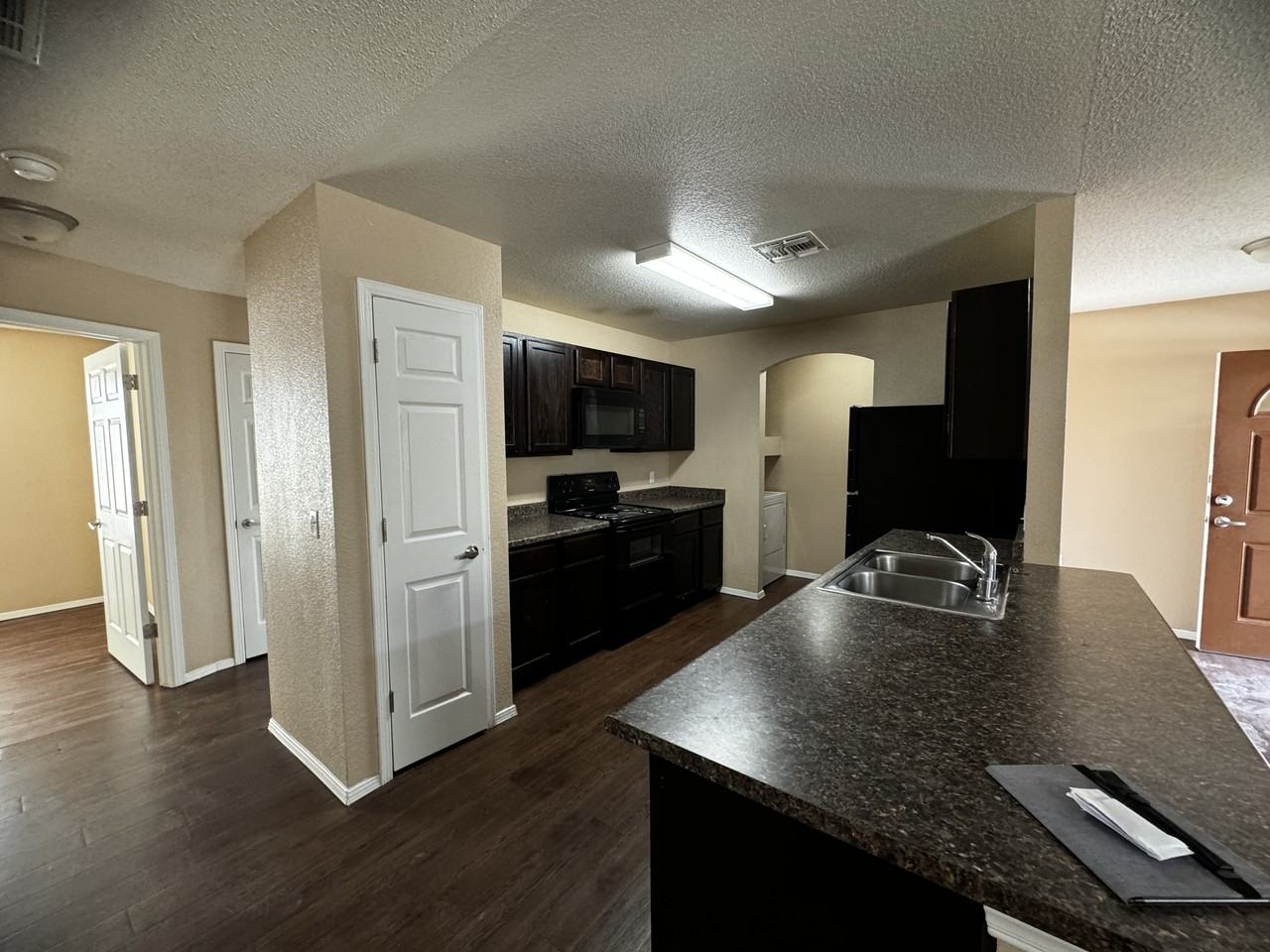 9811 Socorro Rd #49 - Photo 4 of 11