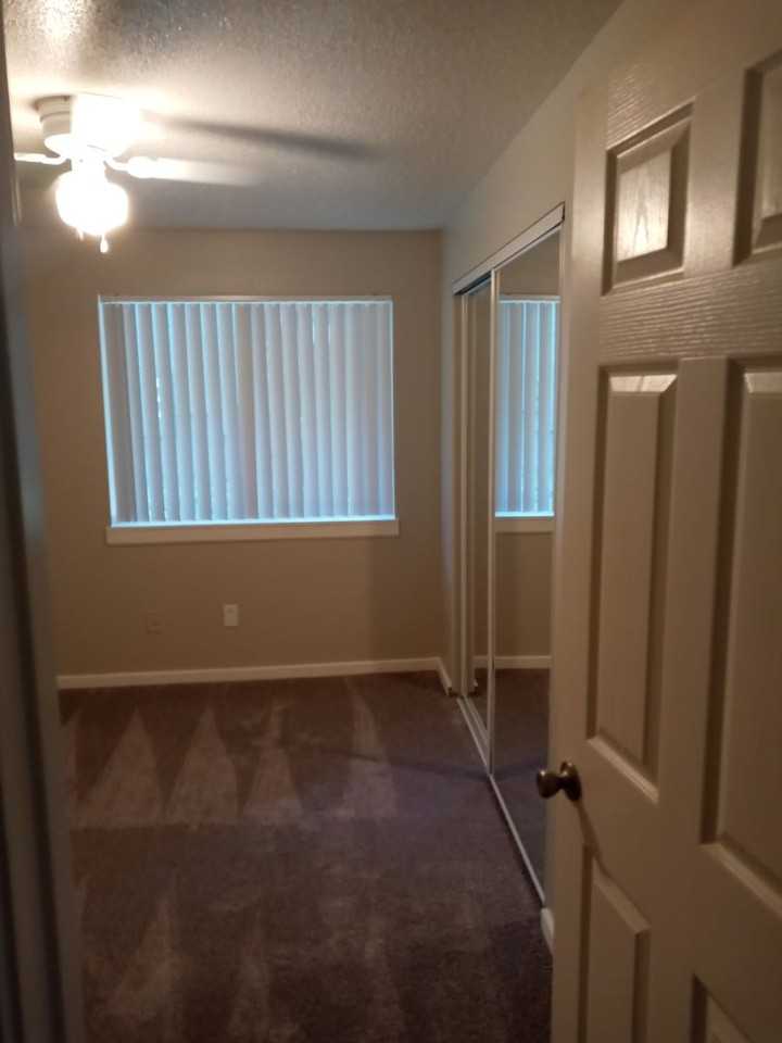 Pointe West Apartments - Photo 3 of 14