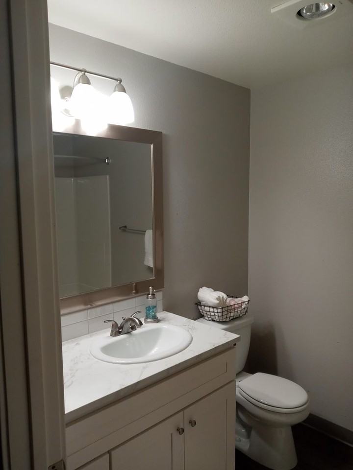 Pointe West Apartments - Photo 7 of 14