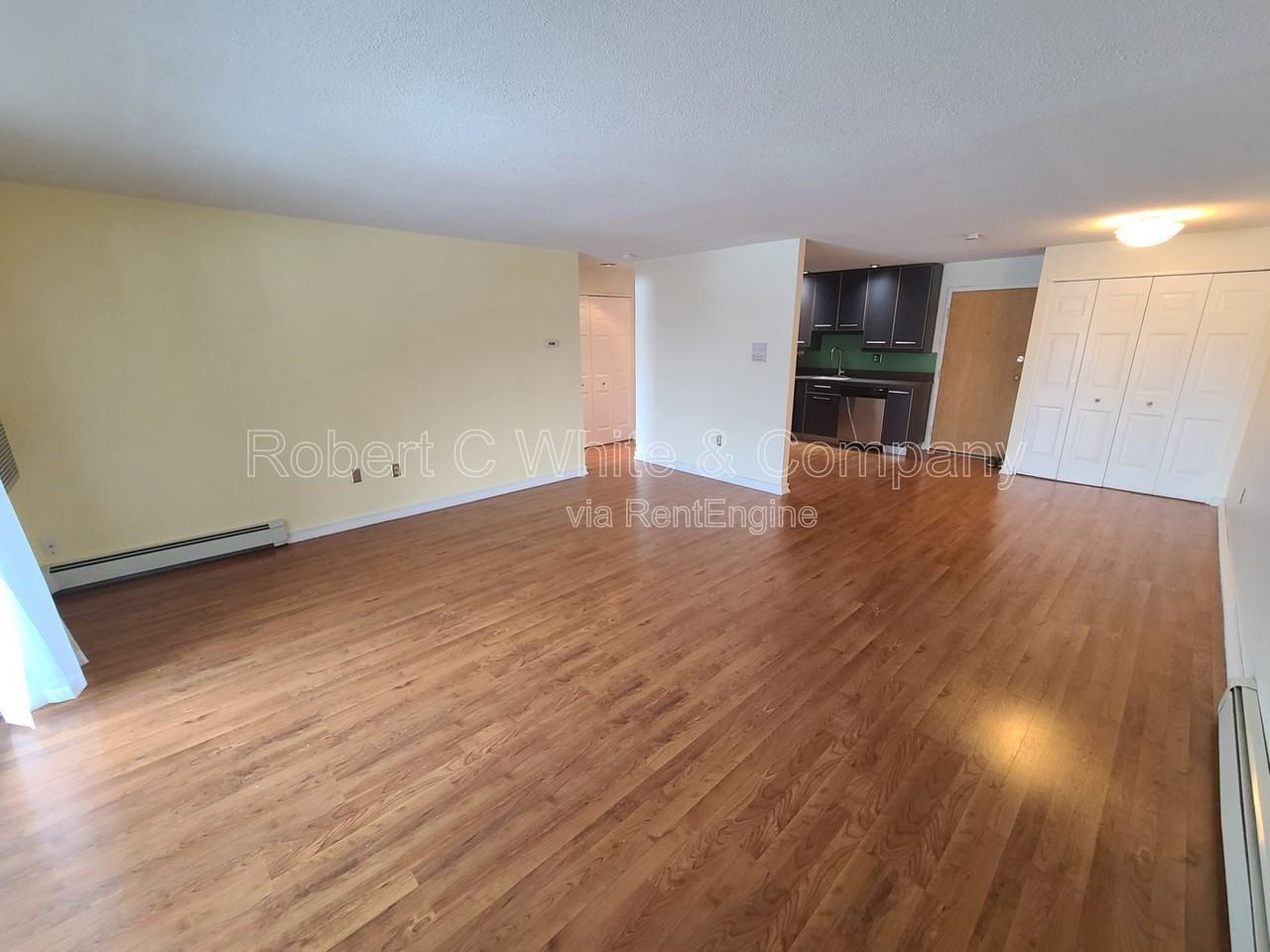 12 Stony Brook Dr #B4 - Photo 5 of 12