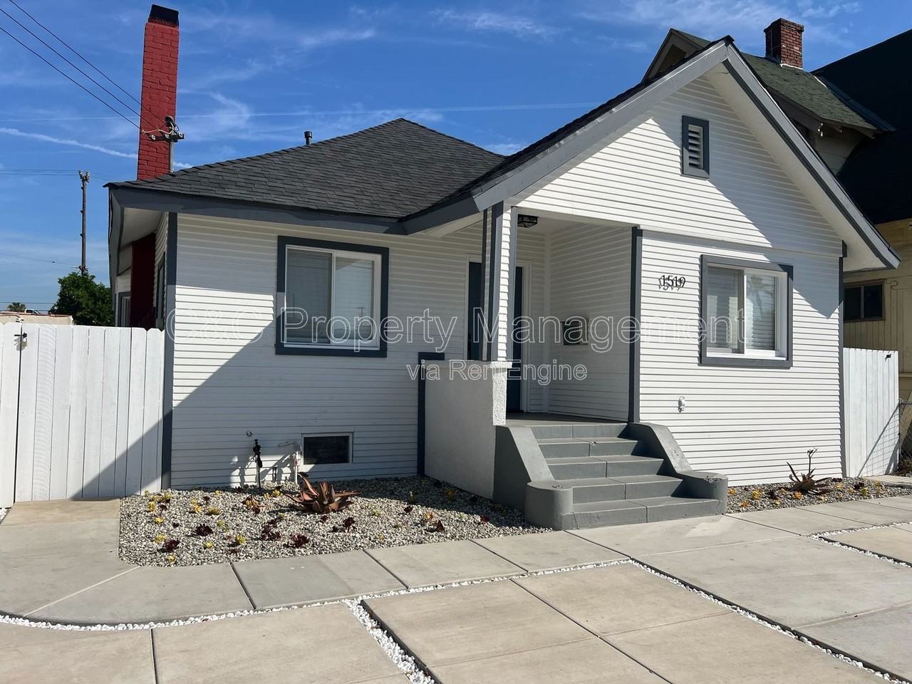 1519 W 22nd Pl - Photo 2 of 20