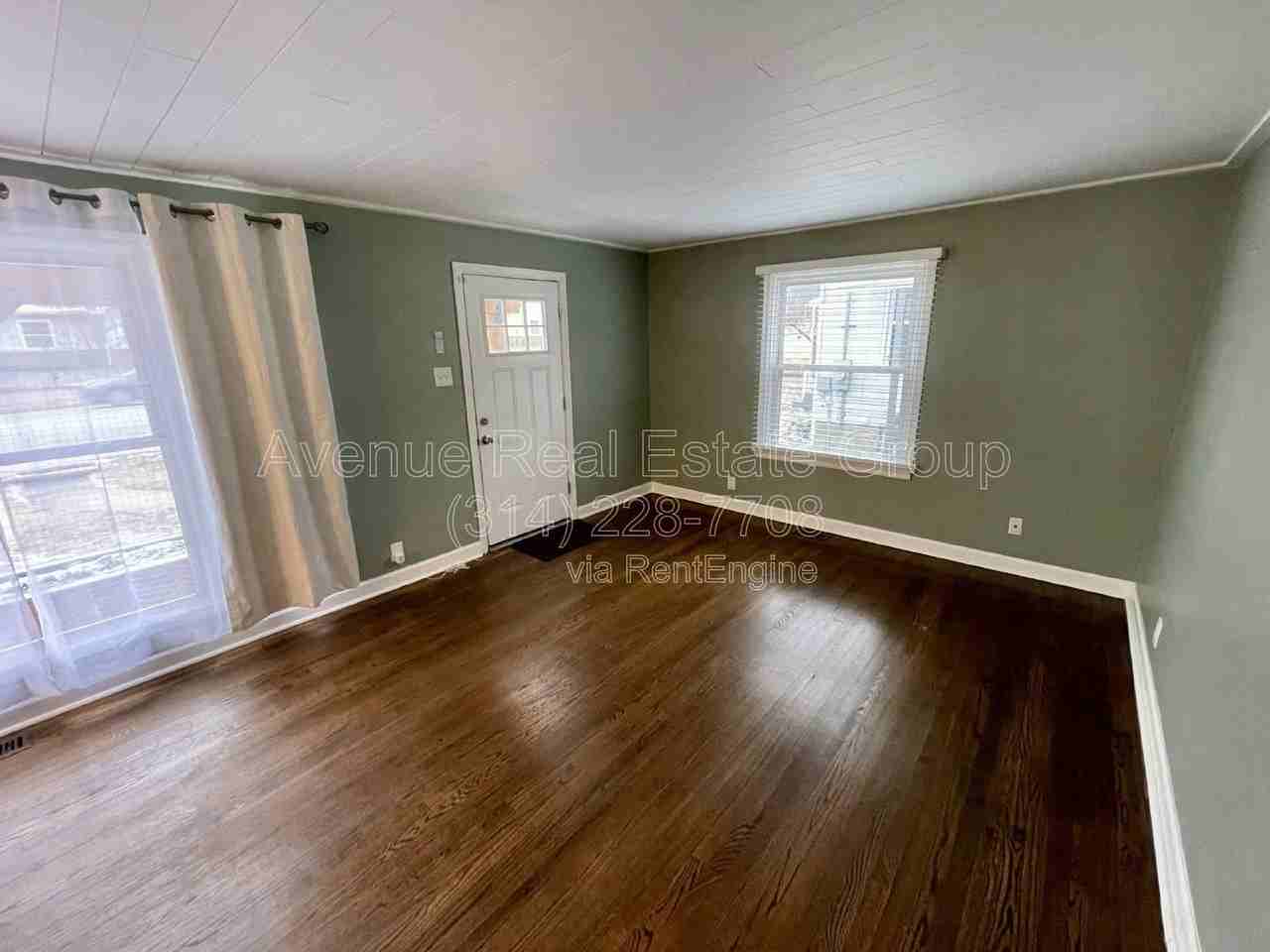 9526 Big Bend Blvd - Photo 6 of 22