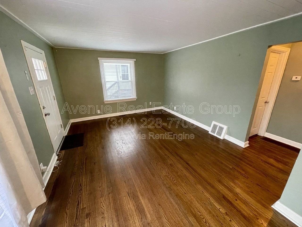 9526 Big Bend Blvd - Photo 7 of 22