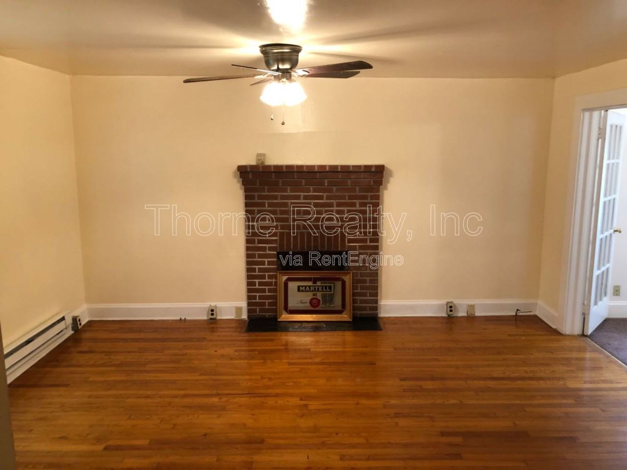 517 Ne Main St - Photo 2 of 18