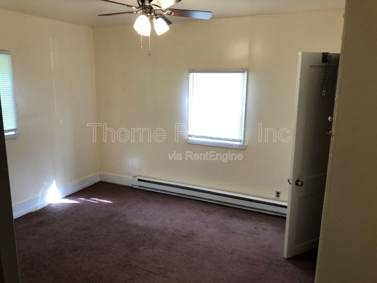 517 Ne Main St - Photo 6 of 18