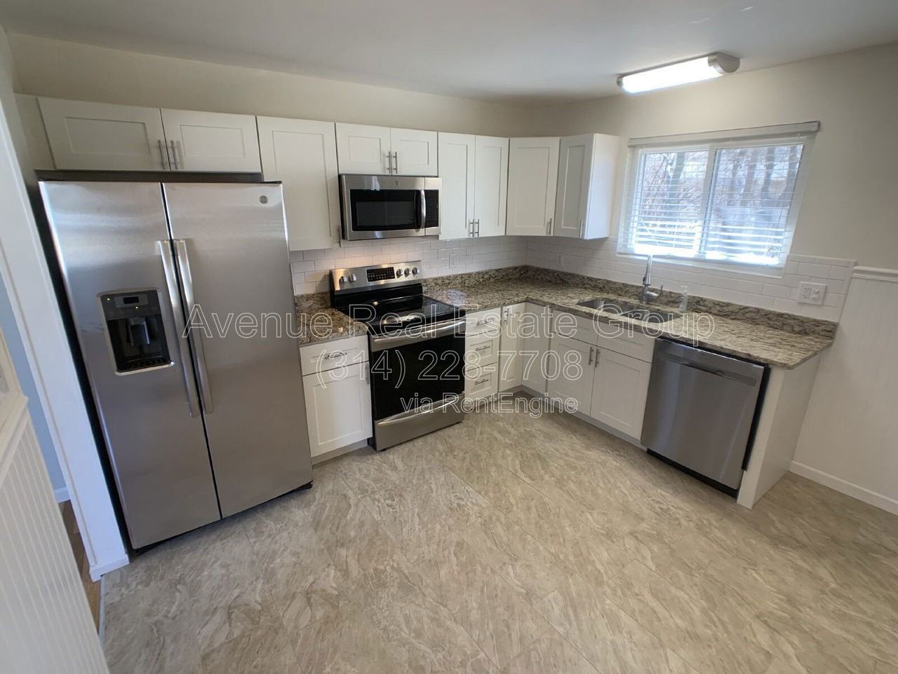 858 Hazelvalley Dr - Photo 4 of 25