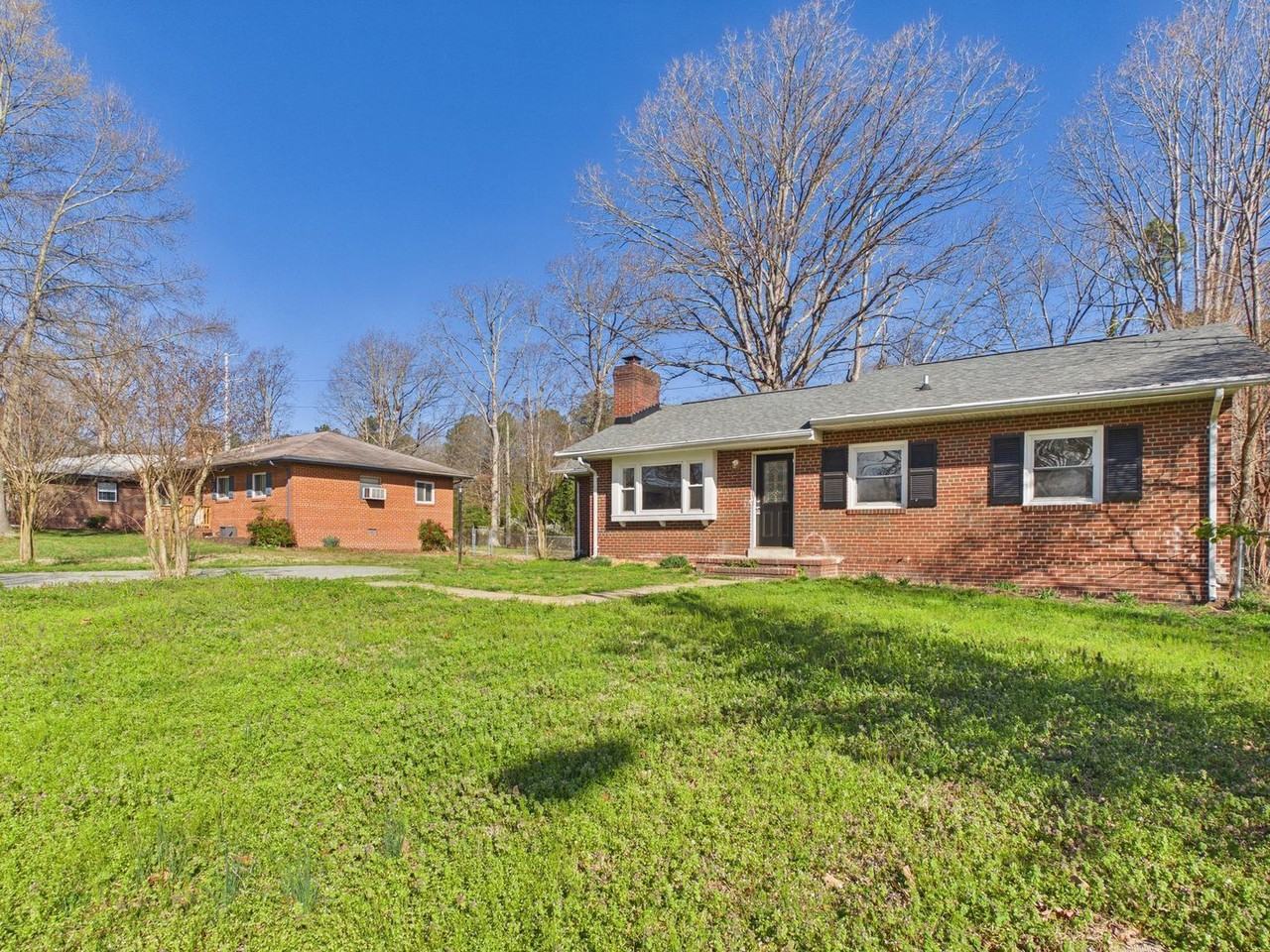 6534 Worthington Rd - Photo 3 of 26