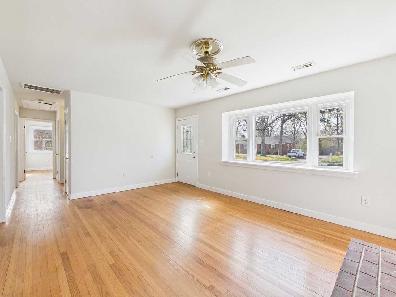 6534 Worthington Rd - Photo 7 of 26