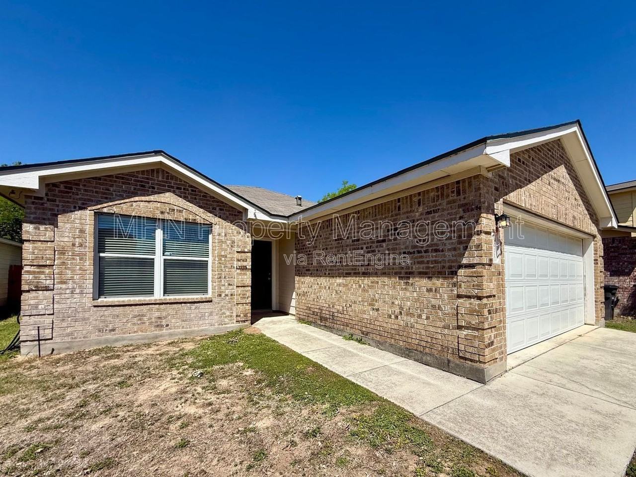 9011 Timber Hunt - Photo 2 of 23