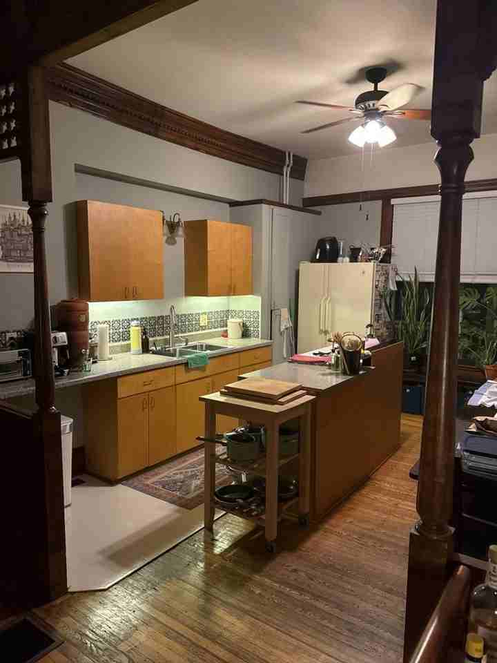 2204 Grand Ave S #1 - Photo 3 of 19