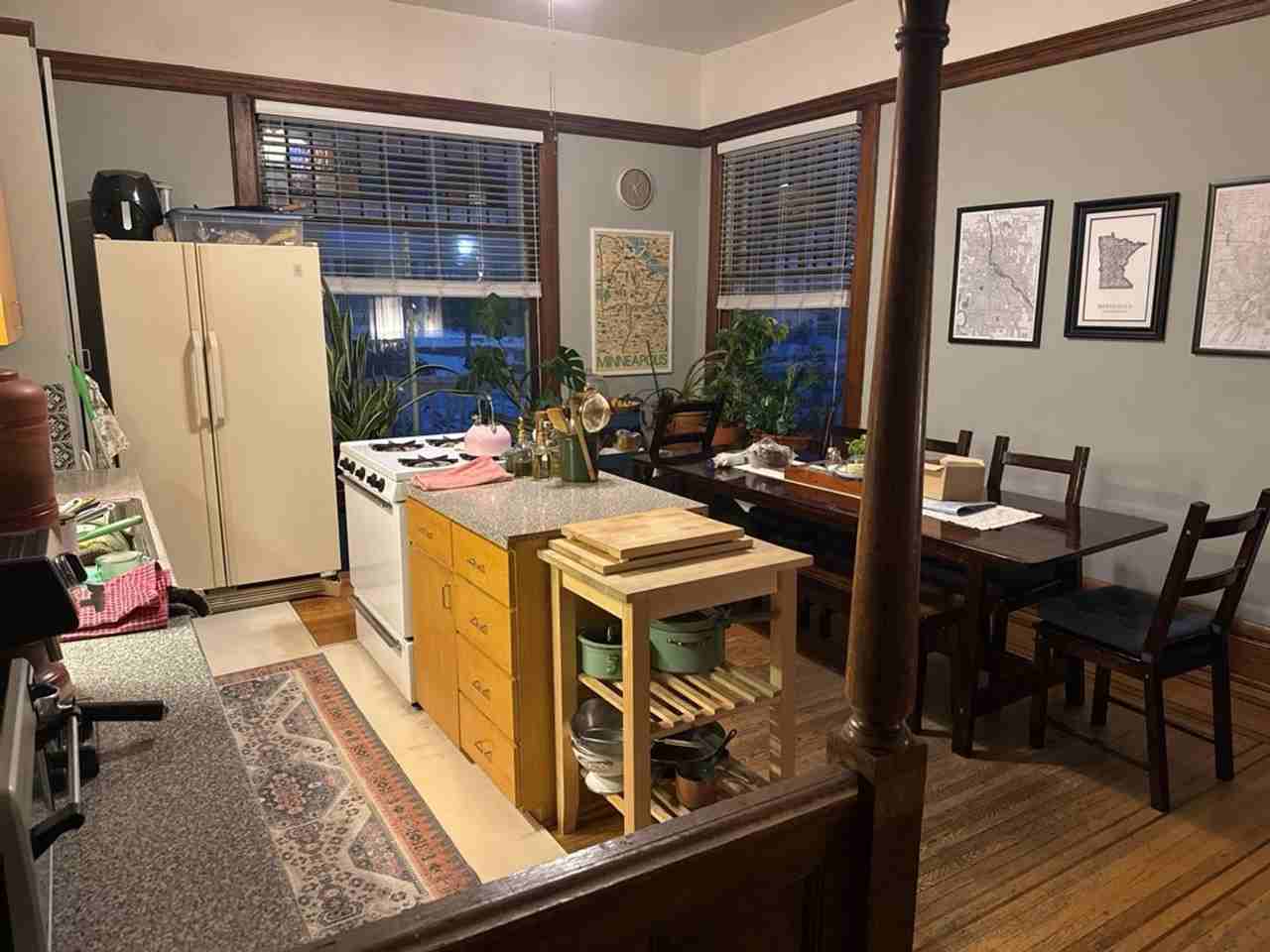 2204 Grand Ave S #1 - Photo 5 of 19