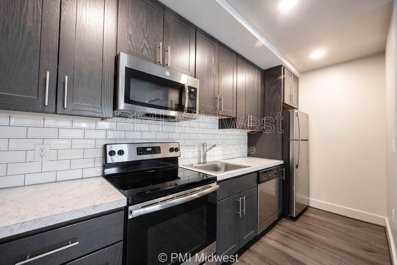 1309 N Pennsylvania St #201 - Photo 3 of 17