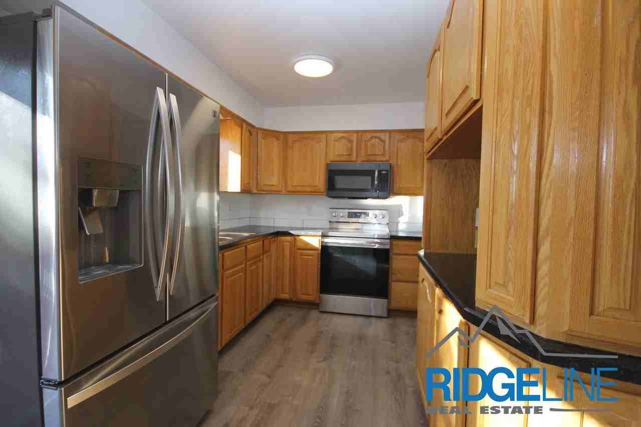 2704 3rd Ave S - Photo 4 of 17