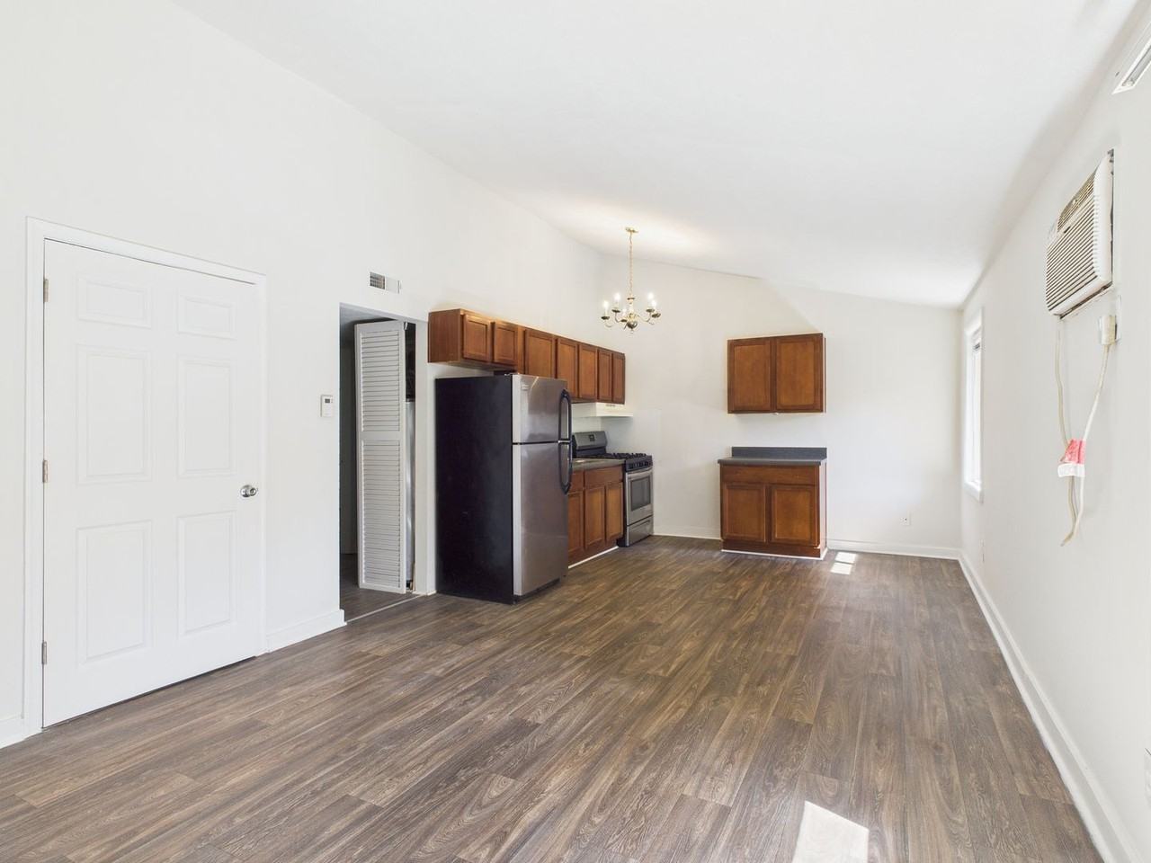 3204 Midlothian Tpke #O - Photo 4 of 9