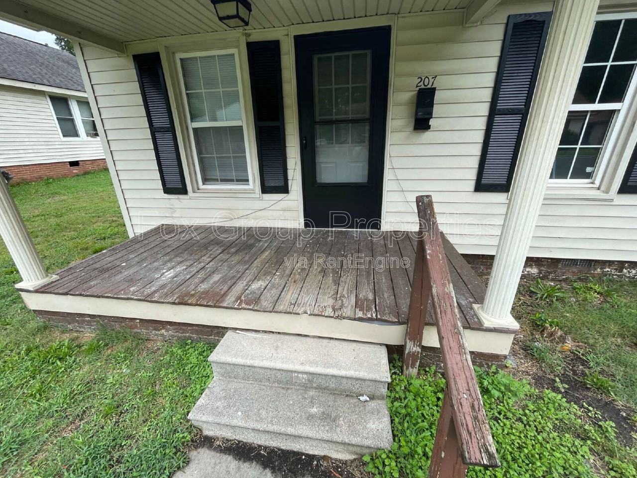 207 N Meriah St - Photo 5 of 16