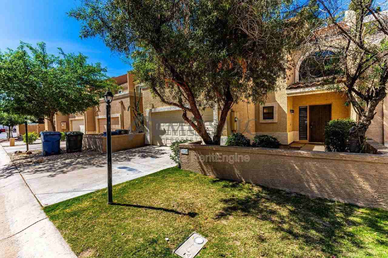 2024 N Sunset Dr - Photo 2 of 27