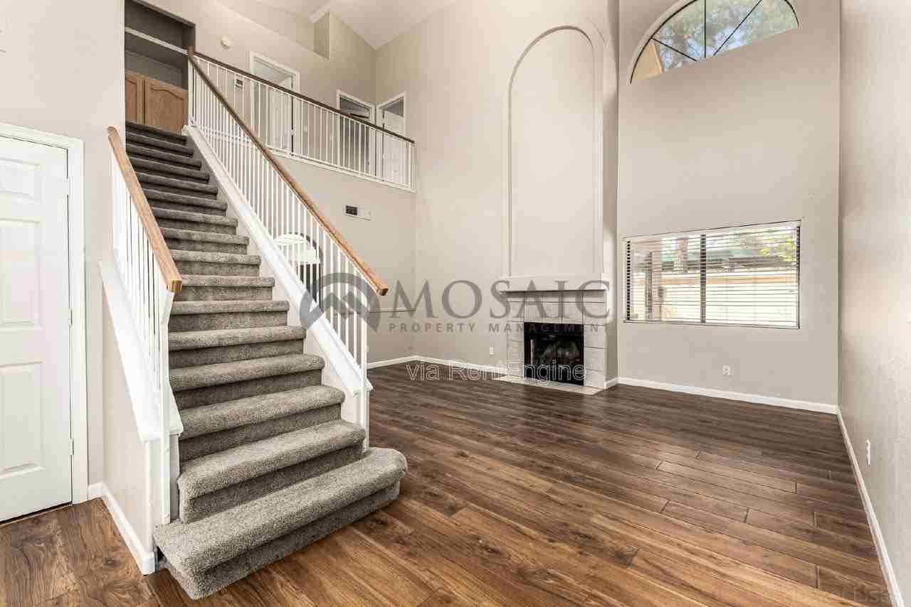 2024 N Sunset Dr - Photo 5 of 27